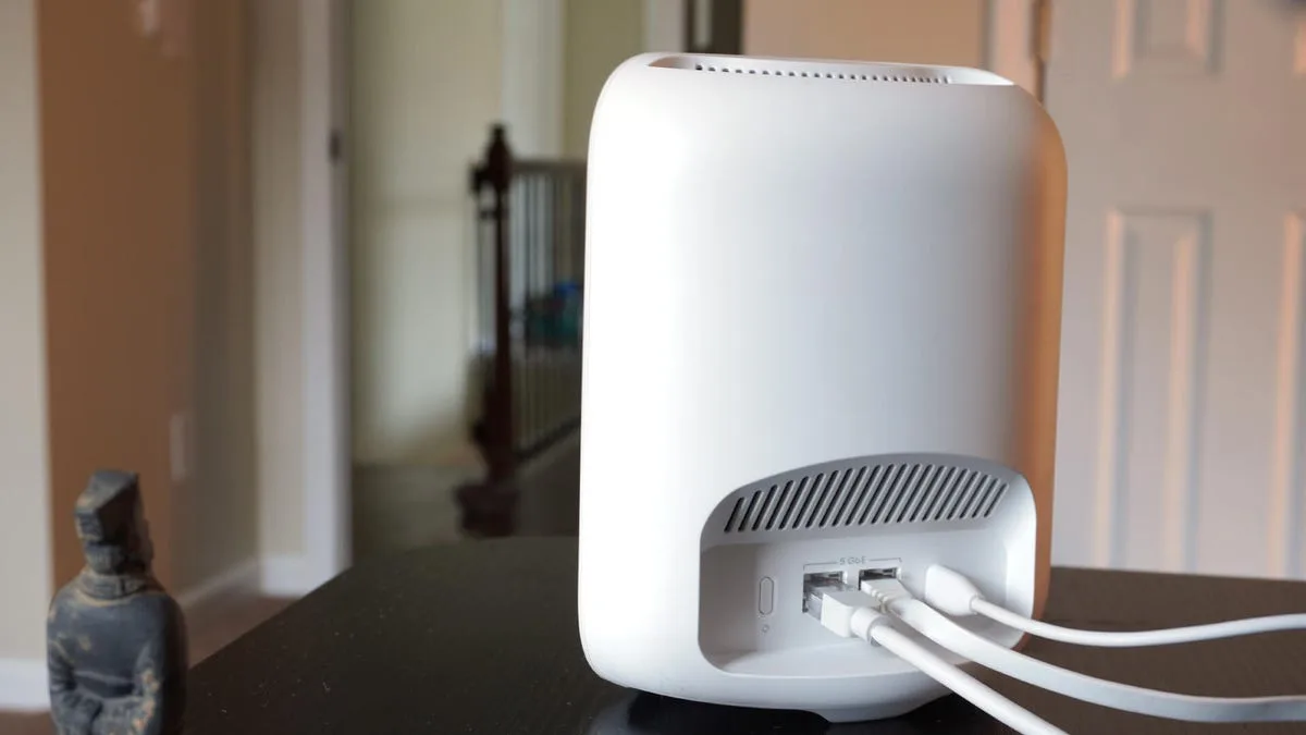 I replaced my high-end Wi-Fi 7 router with a more affordable option – and didn't regret it