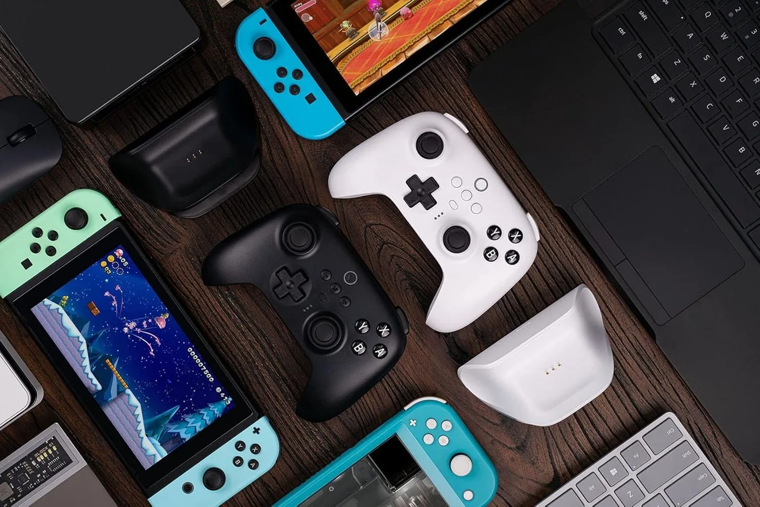 This 8Bitdo Ultimate Controller Is $20 Cheaper Than the Nintendo Switch Pro Controller