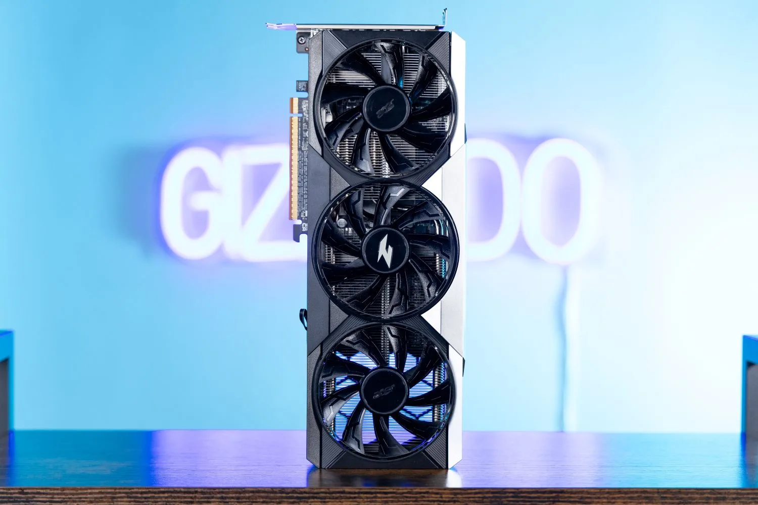 The AMD Radeon RX 9070 Would Be a Great Choice of GPU—If the RX 9070 XT Didn’t Exist