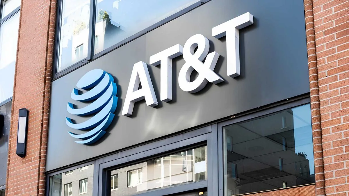 Following T-Mobile, AT&T’s Relentless Push for Next Up Has Users Feeling Frustrated and Scammed