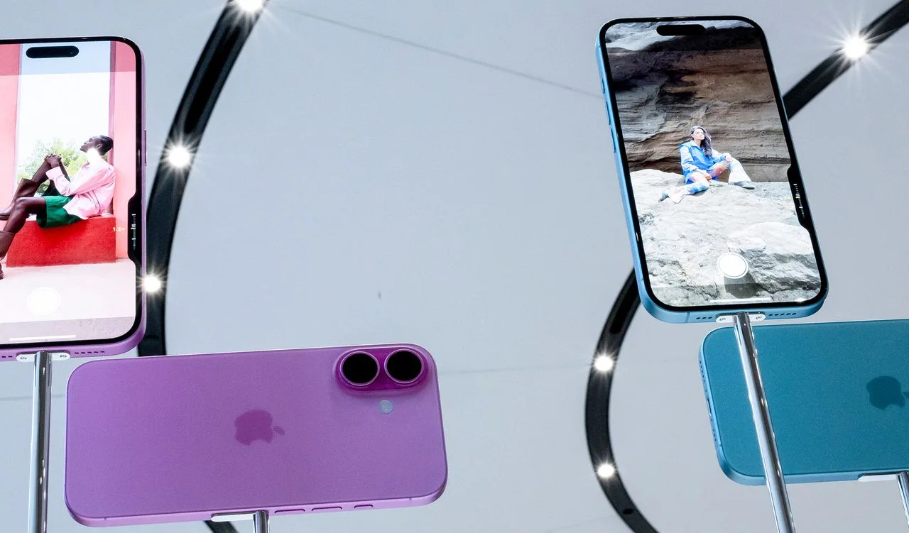 How to Set Up Your New iPhone (2025)