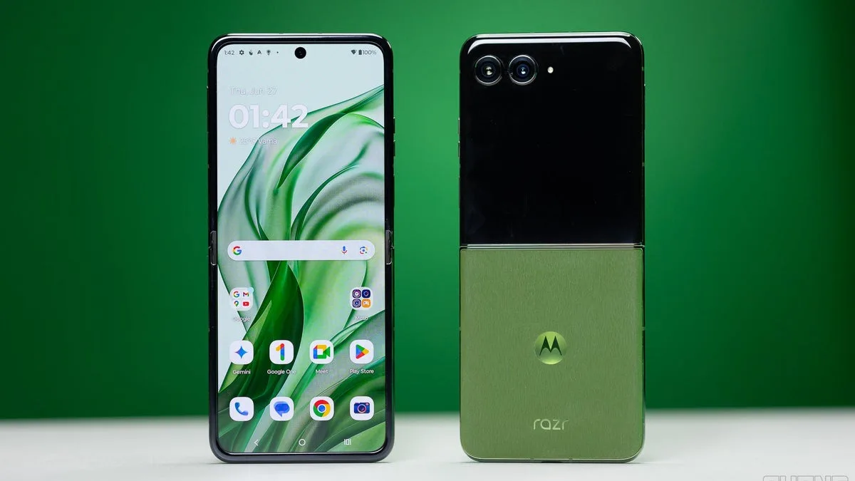 Foldable gem Motorola Razr+ (2024) is flying off the shelves with Amazon's latest discount