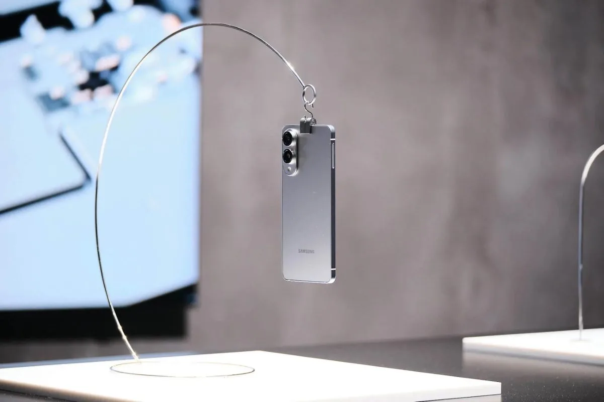 Renowned Tipster Confirms Galaxy S25 Edge Weighs 162g and Has Pricing Similar to the S25 Plus