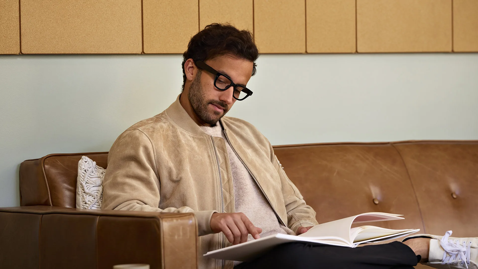 It’s looking more likely that Google will once again release smart glasses