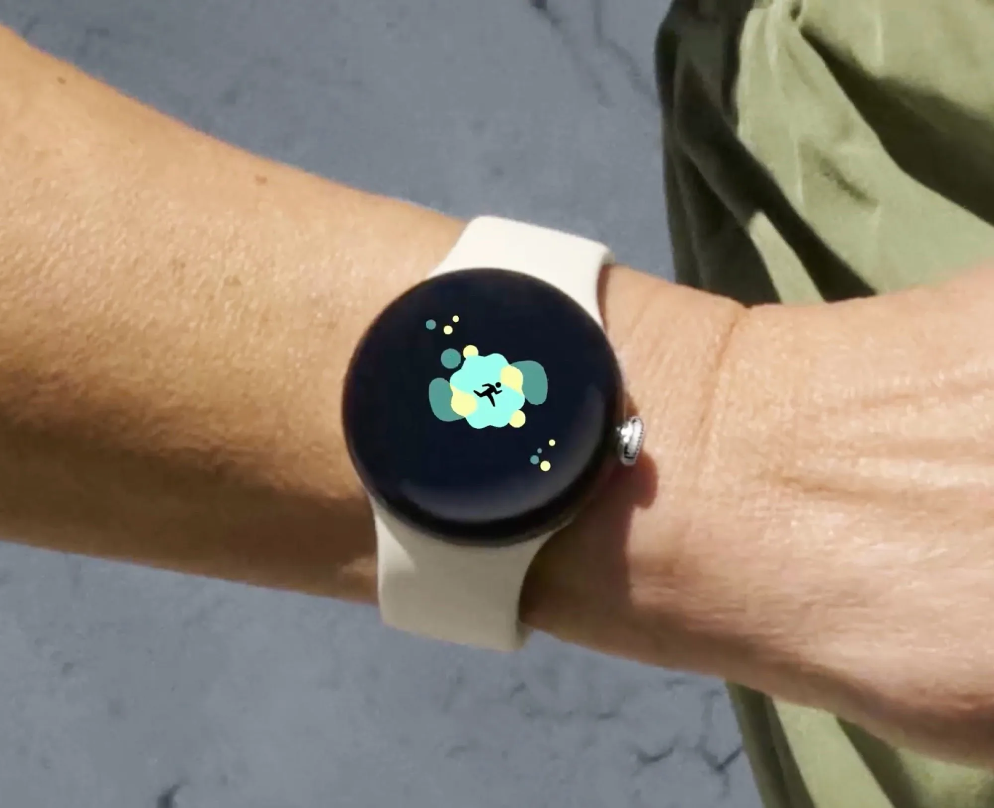 Google Pixel Watch 2 and Pixel Watch 3 get new features through March Feature Drop