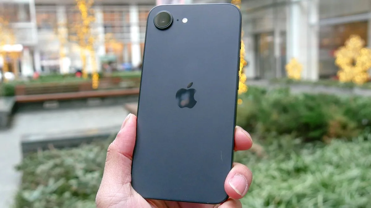 iPhone 16e vs iPhone 17: How Apple’s new entry-level phone could compare