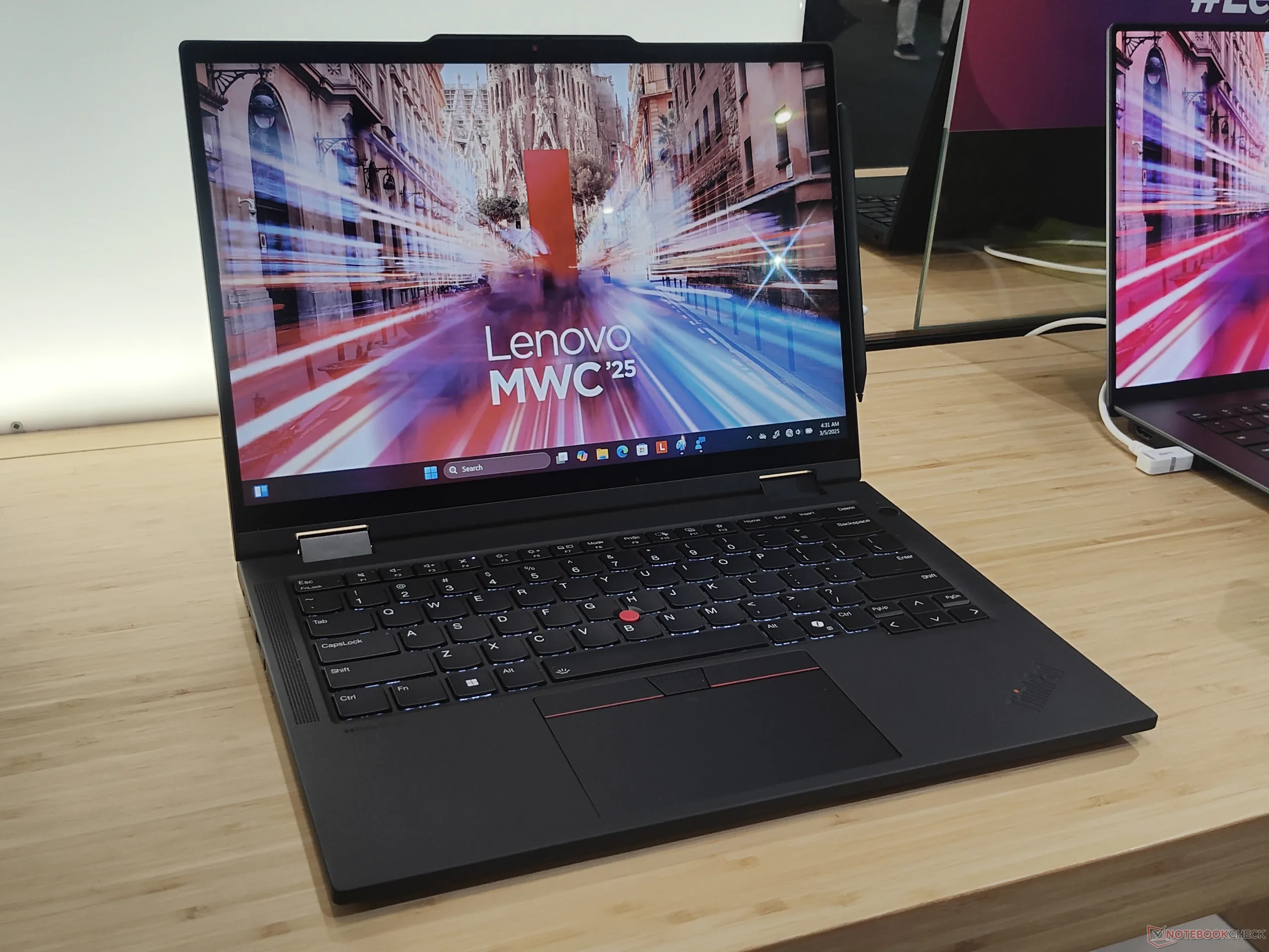 Hands-on: From small to big – Lenovo releases first T ThinkPad with pen and tablet features and axes the X13 2-in-1 in return