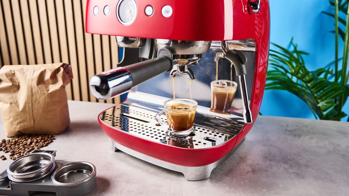 I’m an ex-barista and I know why the coffee you make at home isn’t as good as Starbucks — 3 tips for brewing the perfect cup