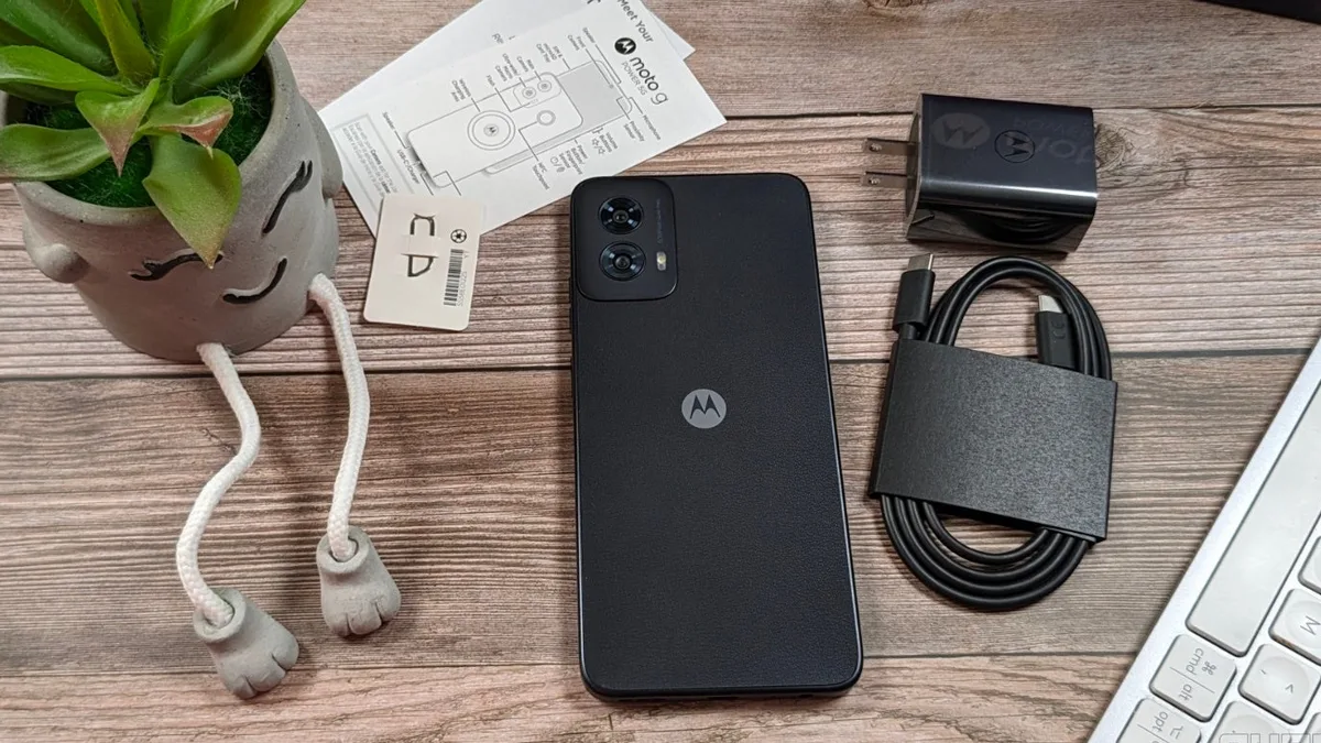 Motorola's affordable Moto G Power 5G (2024) is once again $120 off at Amazon