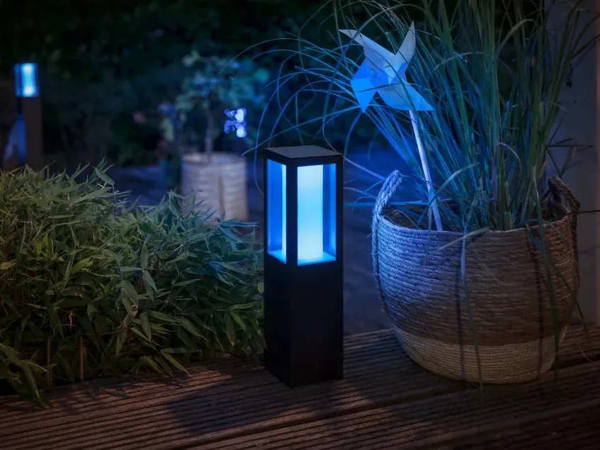 Philips Hue Impress: New modern outdoor smart lights now available in the US