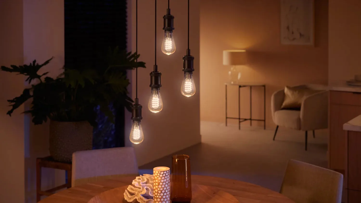 Save 45% on this really cool retro Philips Hue Smart 60W ST19 smart light