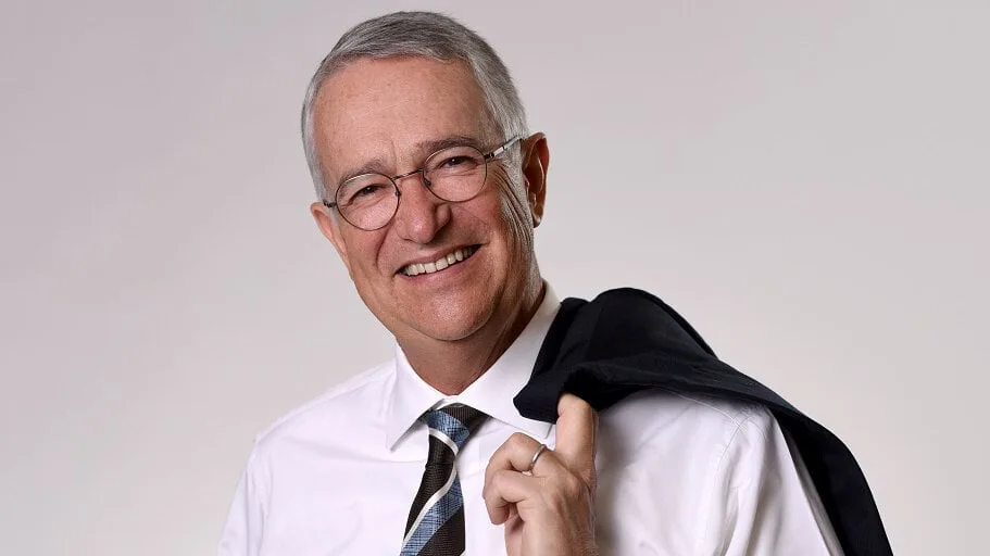 'Buy Everything You Can': Mexican Billionaire Ricardo Salinas Now Holds 70% of Personal Portfolio in Bitcoin