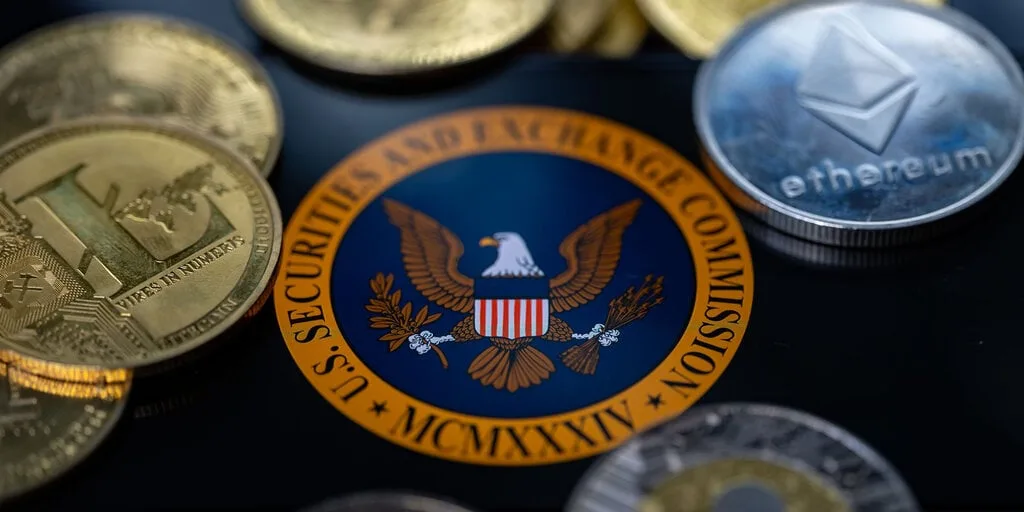 SEC Rethinks Whether to Expand 'Exchange' Definition to Include Crypto: Acting Chair