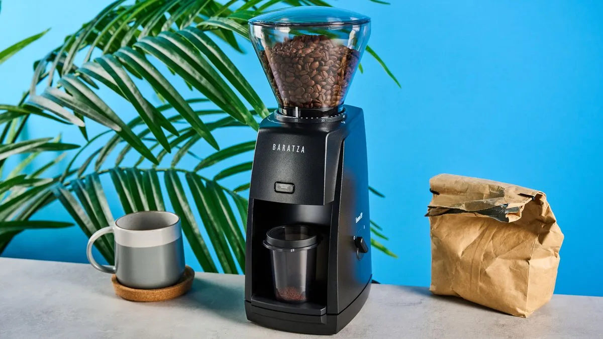 I just tested one of the most famous budget coffee grinders — and it lives up to its hype