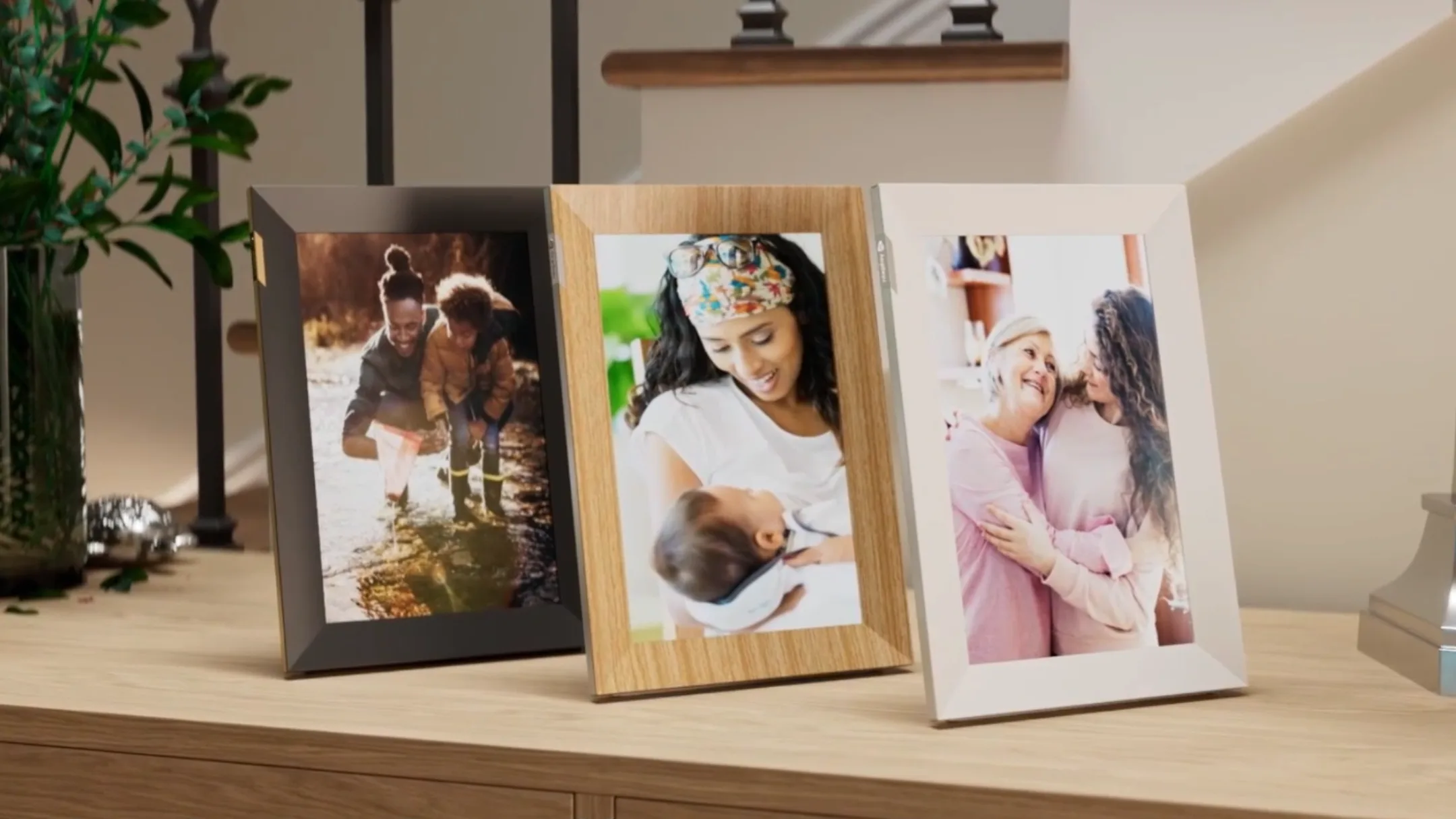 Nixplay digital photo frames are nixing some free cloud features