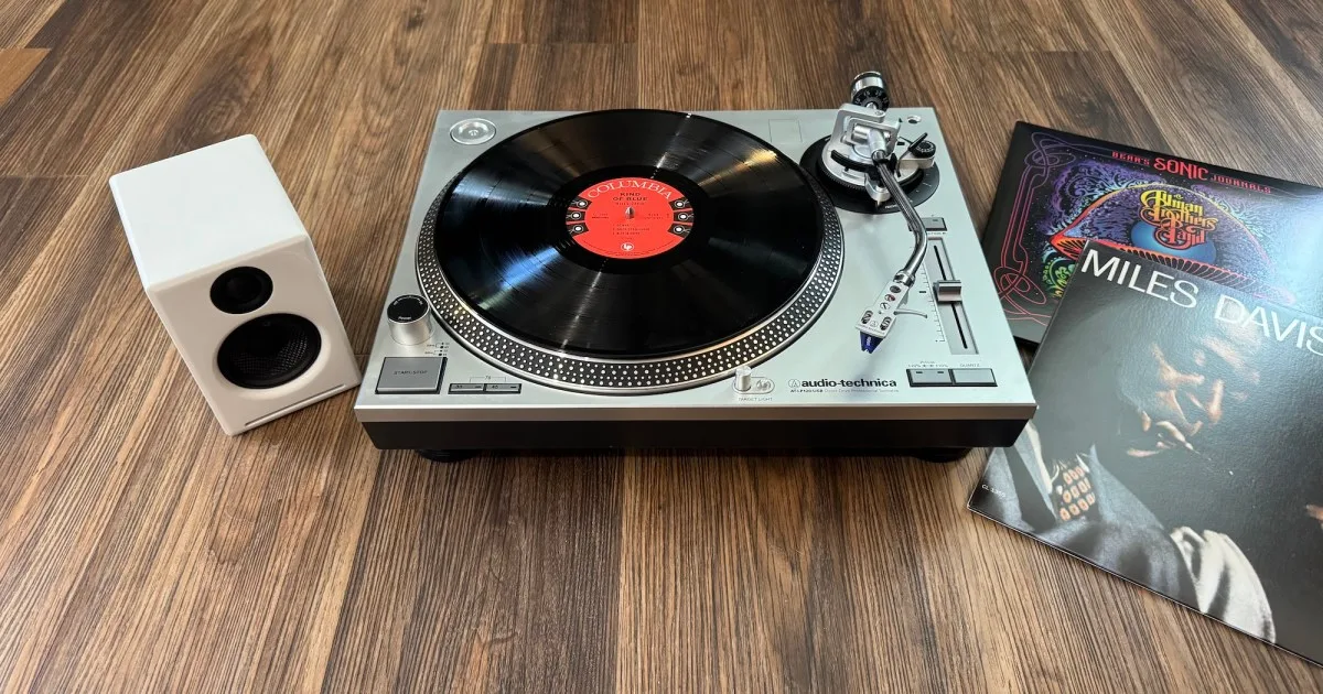 Don’t let audiophiles bully you out of being an audiophile