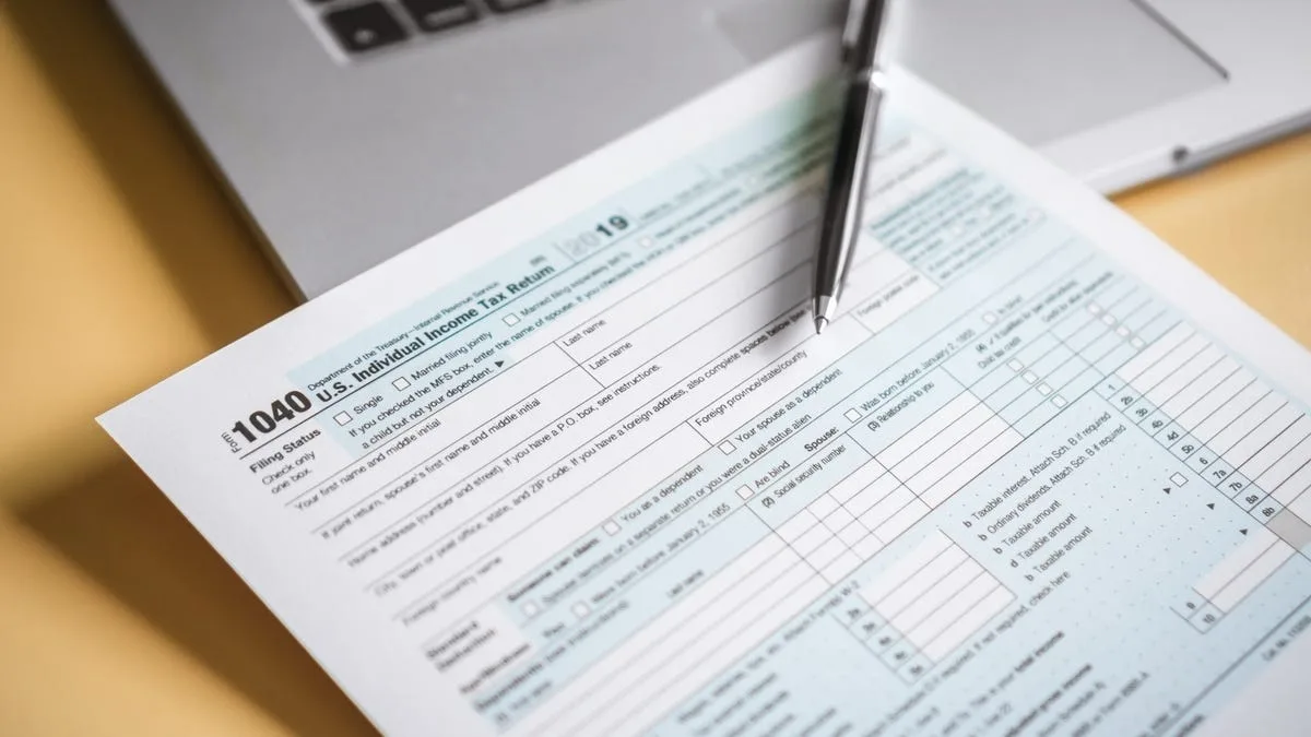 CD Interest Is Taxable. Here's How to Report It (and What You'll Pay)