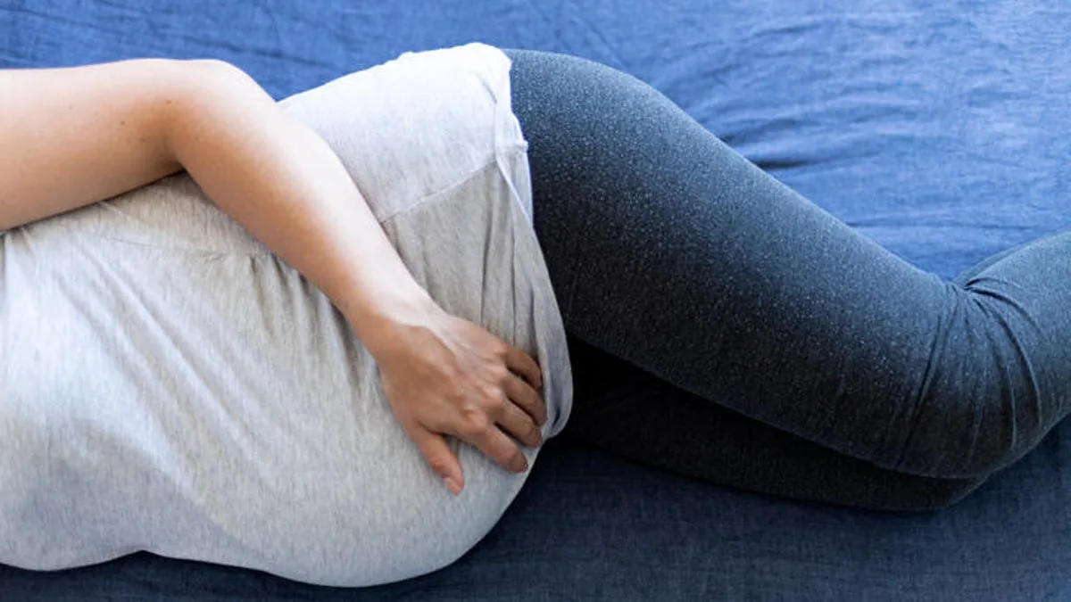 Currently Pregnant and Dealing With An Active Fetus at Night? Here's How to Get Comfortable