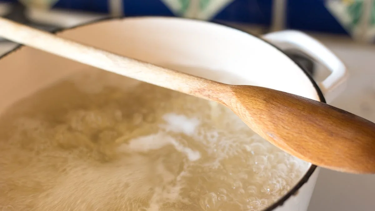 An Italian Chef Begs: Stop Adding This to Your Pasta Water