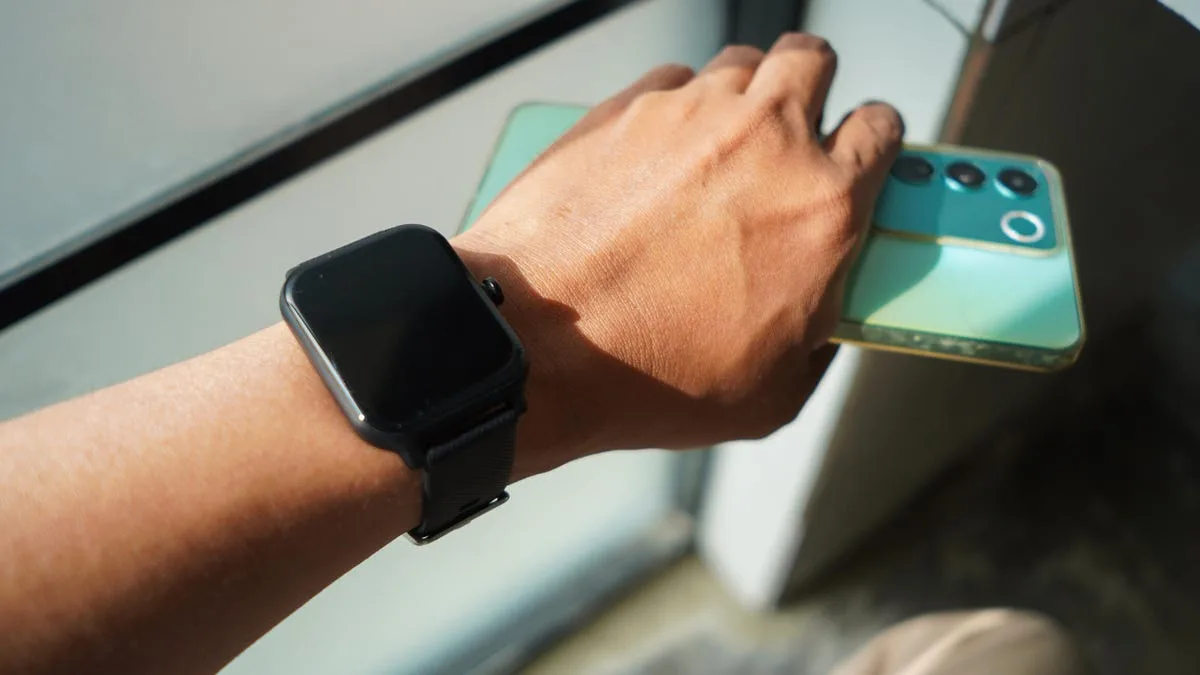 Your Smartwatch and 9 Other Everyday Items You Aren't Cleaning Enough