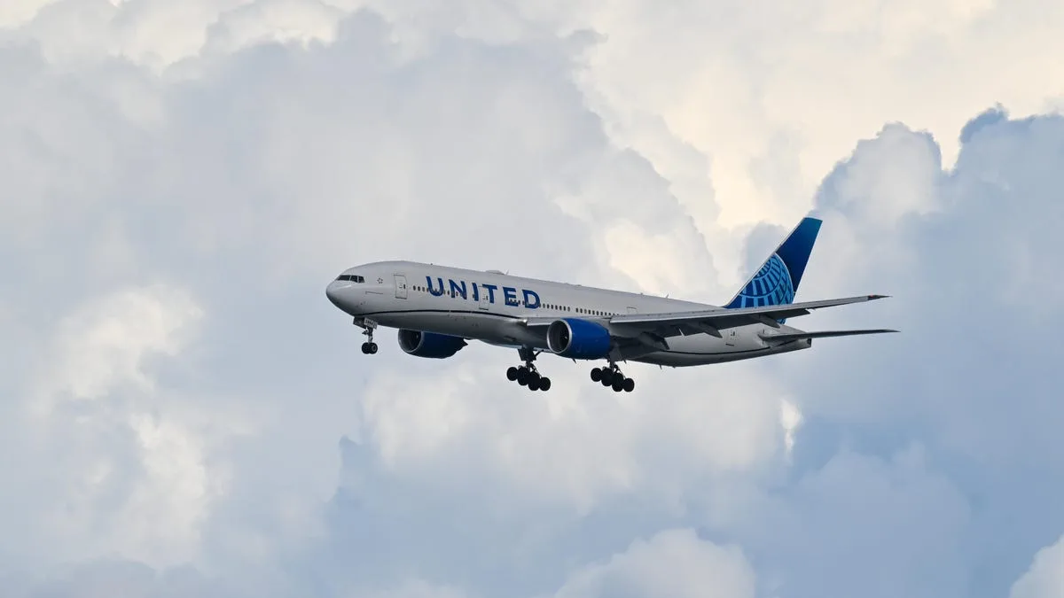 High-speed Starlink internet rollout on United Airlines planes begins – and it's free
