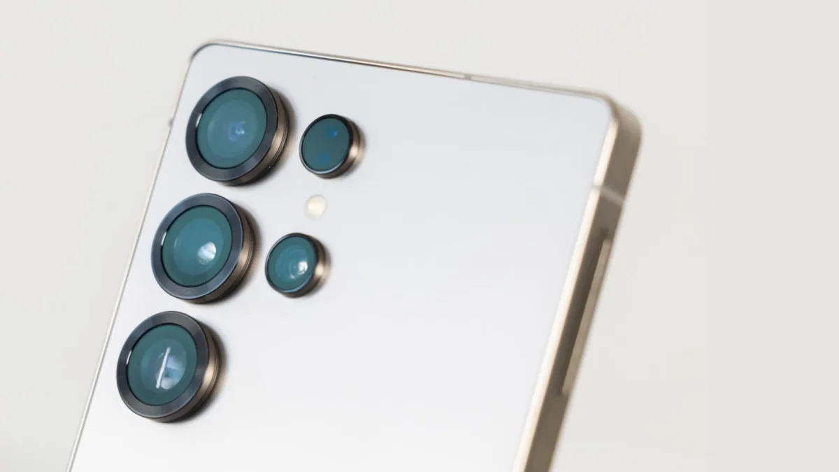 How to create a custom camera filter on a Samsung Galaxy phone