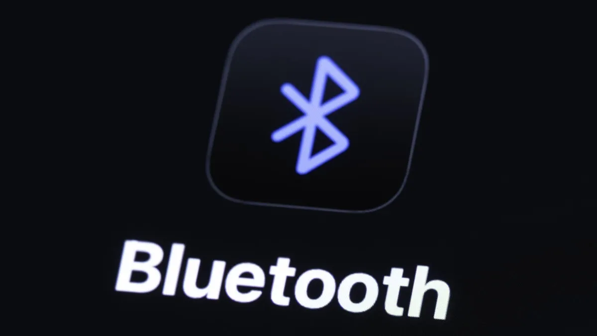 Secret commands found in Bluetooth chip used in a billion devices