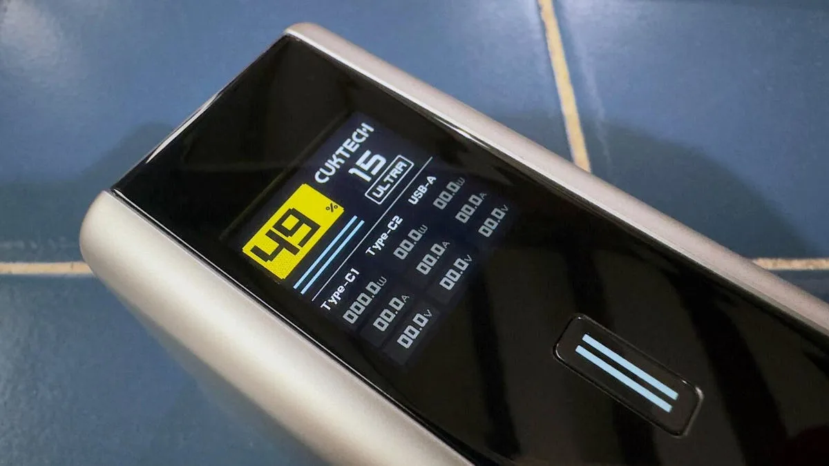 This compact power bank with 'Beast Mode' is my new travel essential – let me explain