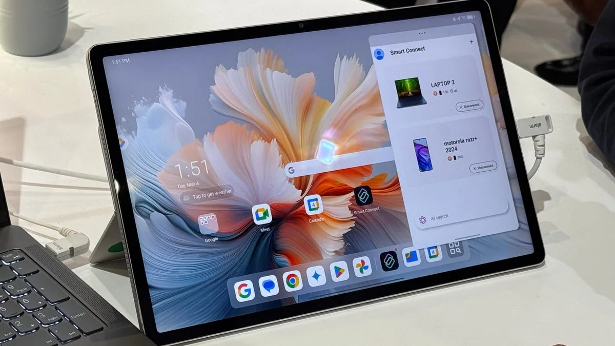 AI Upgrades to Motorola's Smart Connect at MWC Make It More Essential Than Ever