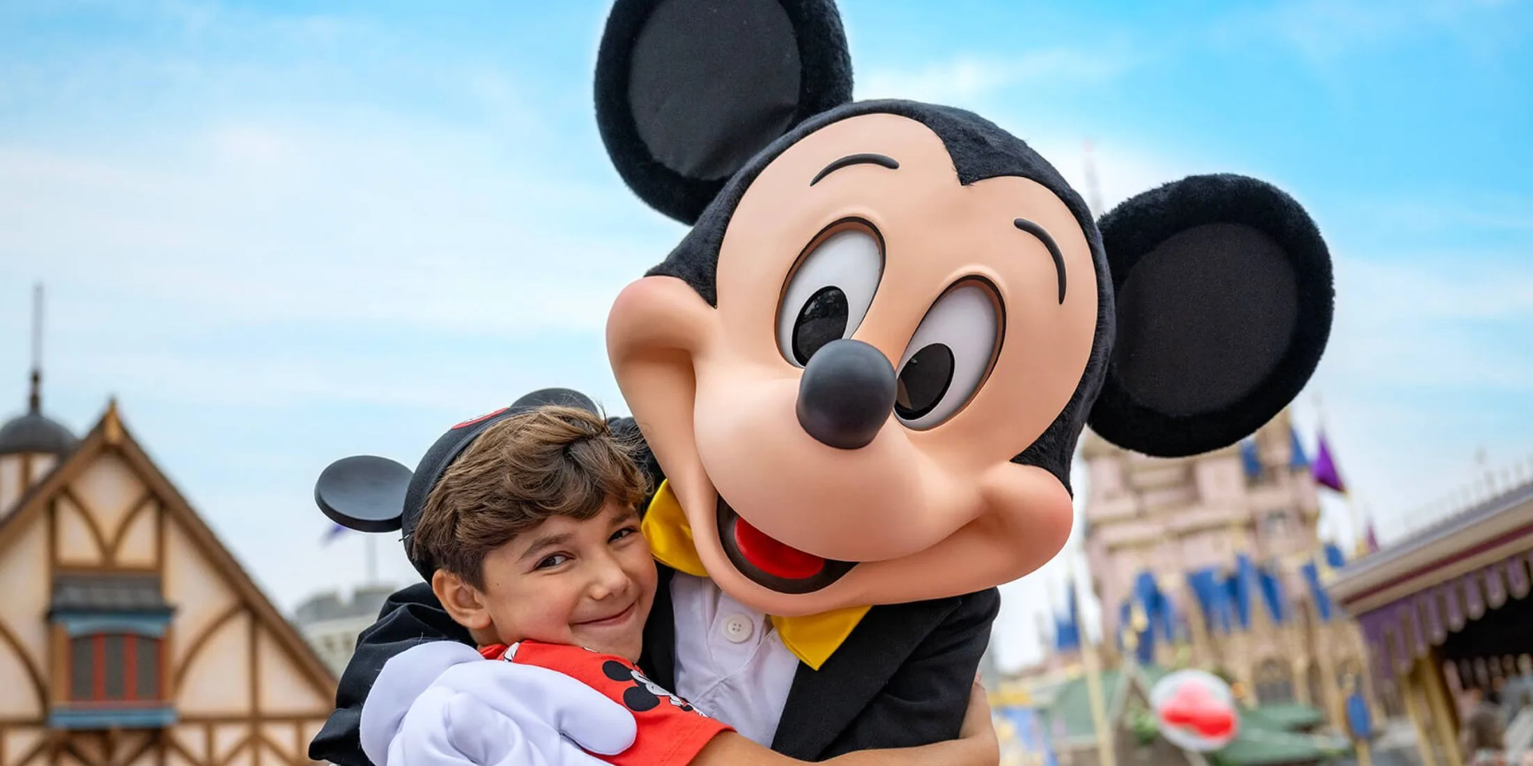 Disney And Universal Theme Park News: Annual Pass Pricing Changes, New Savi’s Workshop Experience, and More