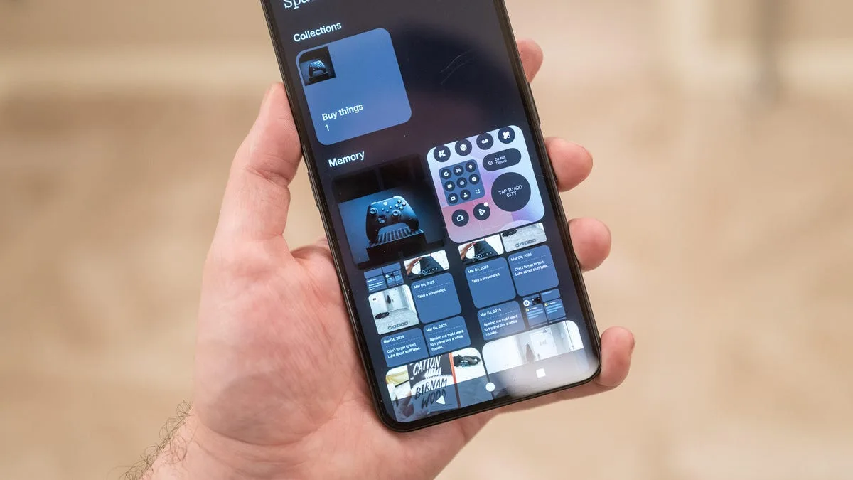 Beyond the Chatbot: Phone Makers Want to Make AI Your 'Second Brain'