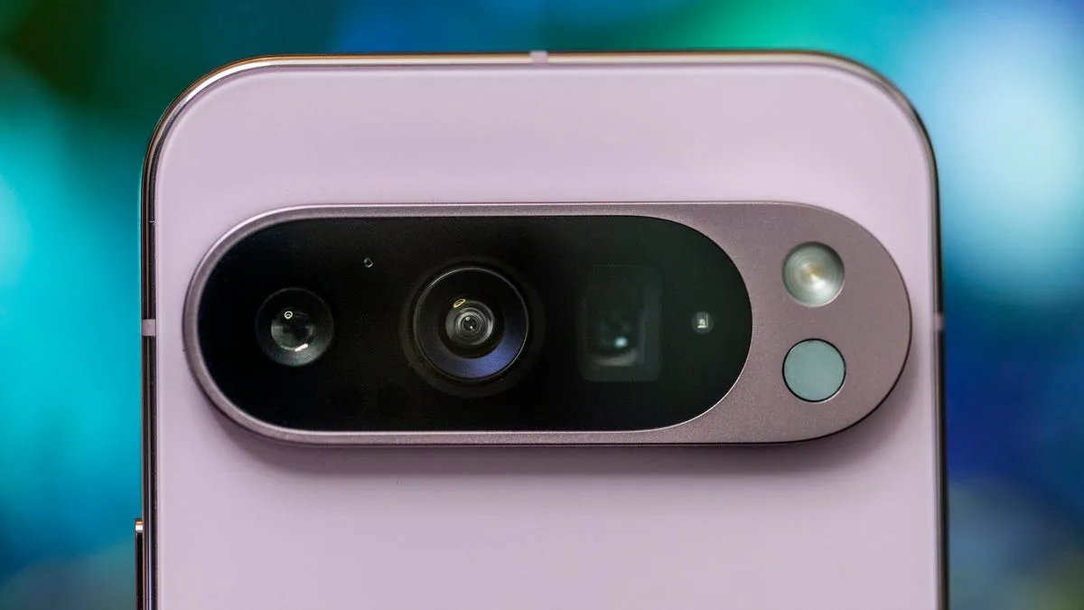 Google's New AI Assistant Pixel Sense to Launch This Year, Report Says