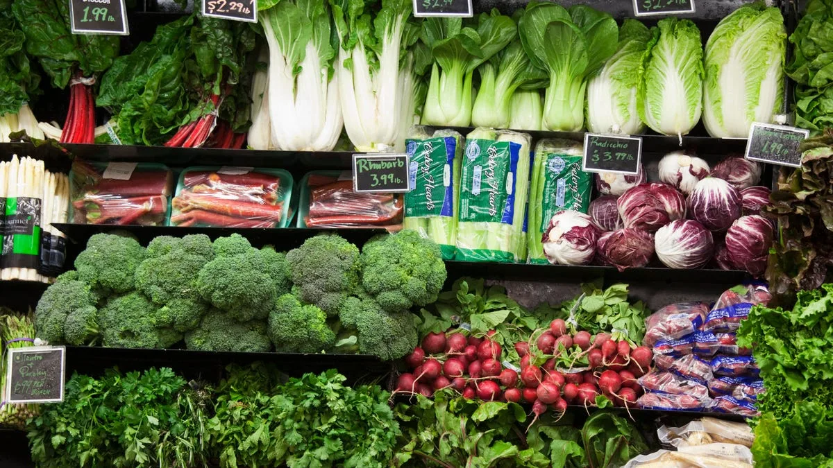 Looking to Save on Groceries? Choose These High Yield Fruits and Vegetables