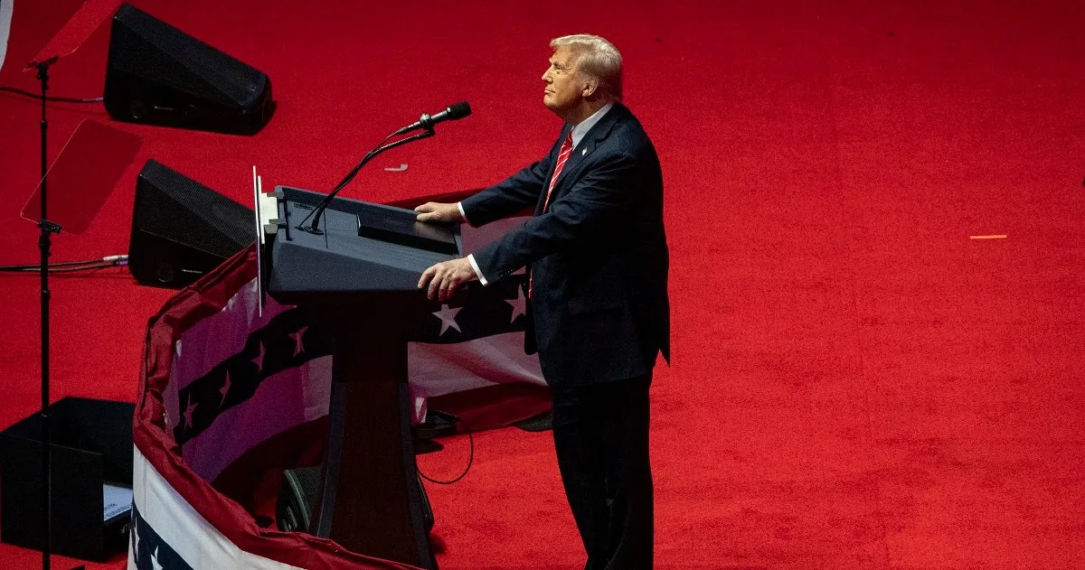 Chinese People Keep Comparing Trump's Authoritarianism to Mao and Xi Jinping