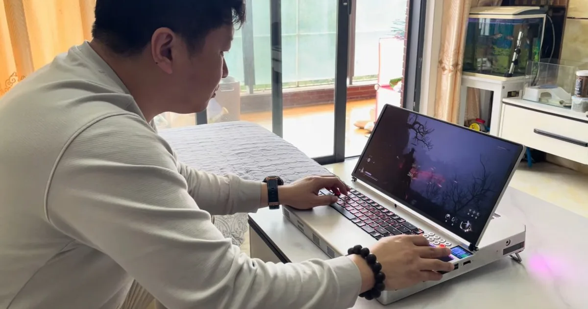 Water-cooled ‘laptop’ can house desktop parts, because why not