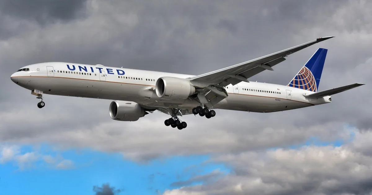 United Airlines makes superfast internet in the sky a reality