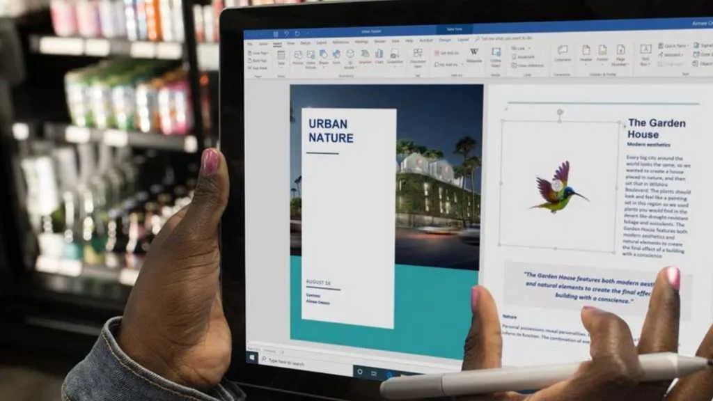 How to compare two versions of a Microsoft Word document